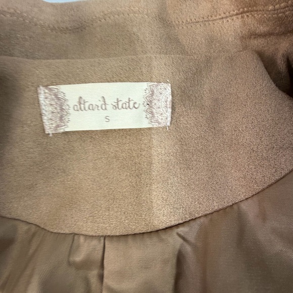 Altar’d State Fringe Cropped Faux Suede Jacket Tan Boho Western Sz Small Women's - Picture 4 of 7